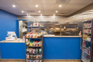 Ike's Belmont City Interior